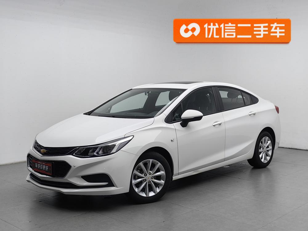 Chevrolet Cruze 2018 320 Auto Pioneer Sunroof