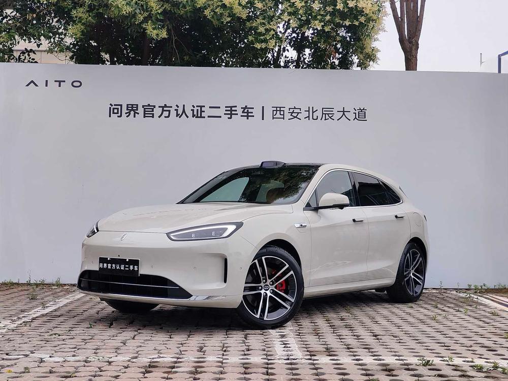 Aito M5 2025 Extended Range Ultra 4WD Edition