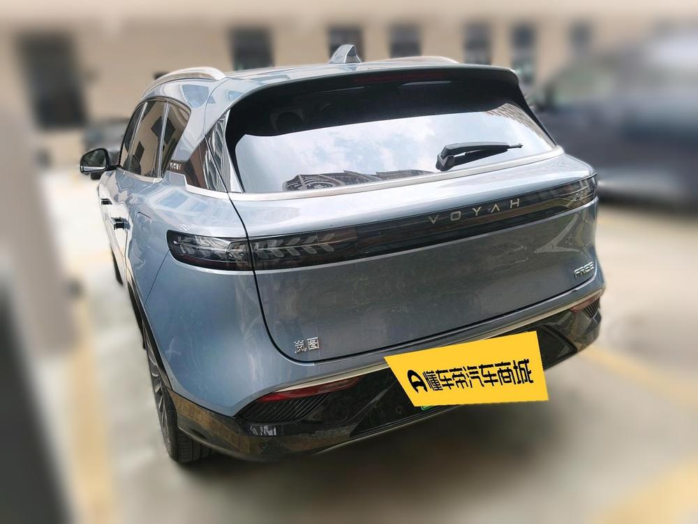VOYAH FREE 2021 AWD Standard Extended-Range Exclusive Luxury Pack