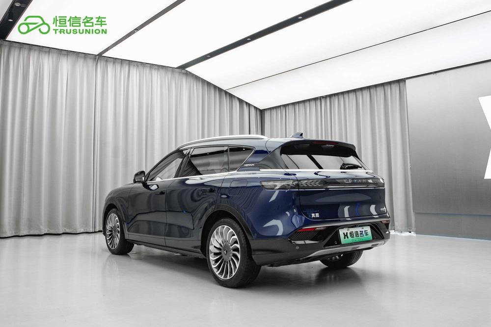 VOYAH FREE 2021 AWD Standard Extended-Range Exclusive Luxury Pack