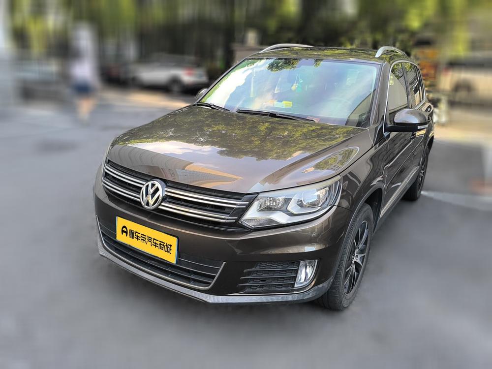 Volkswagen Tiguan 2015 1.8 TSI Automatic FWD Luxury