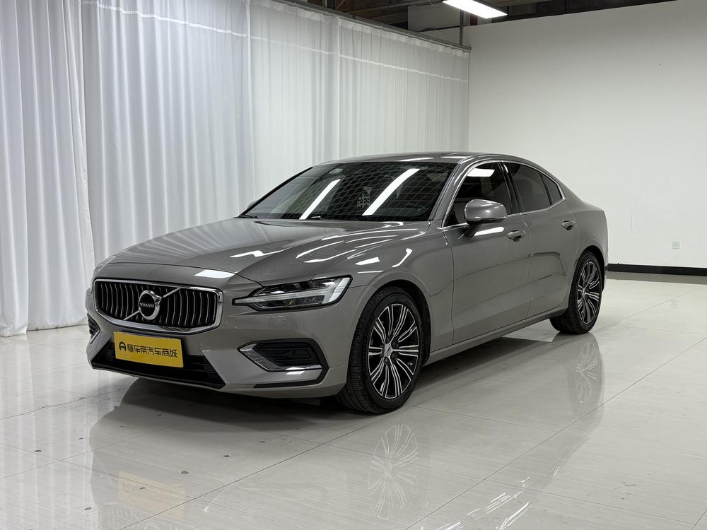 Volvo S60 2020 T4 Smart Range Deluxe Edition