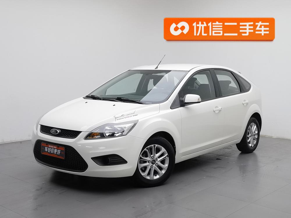 Ford Focus 2013 2 Classic 1.8L Manual Basic