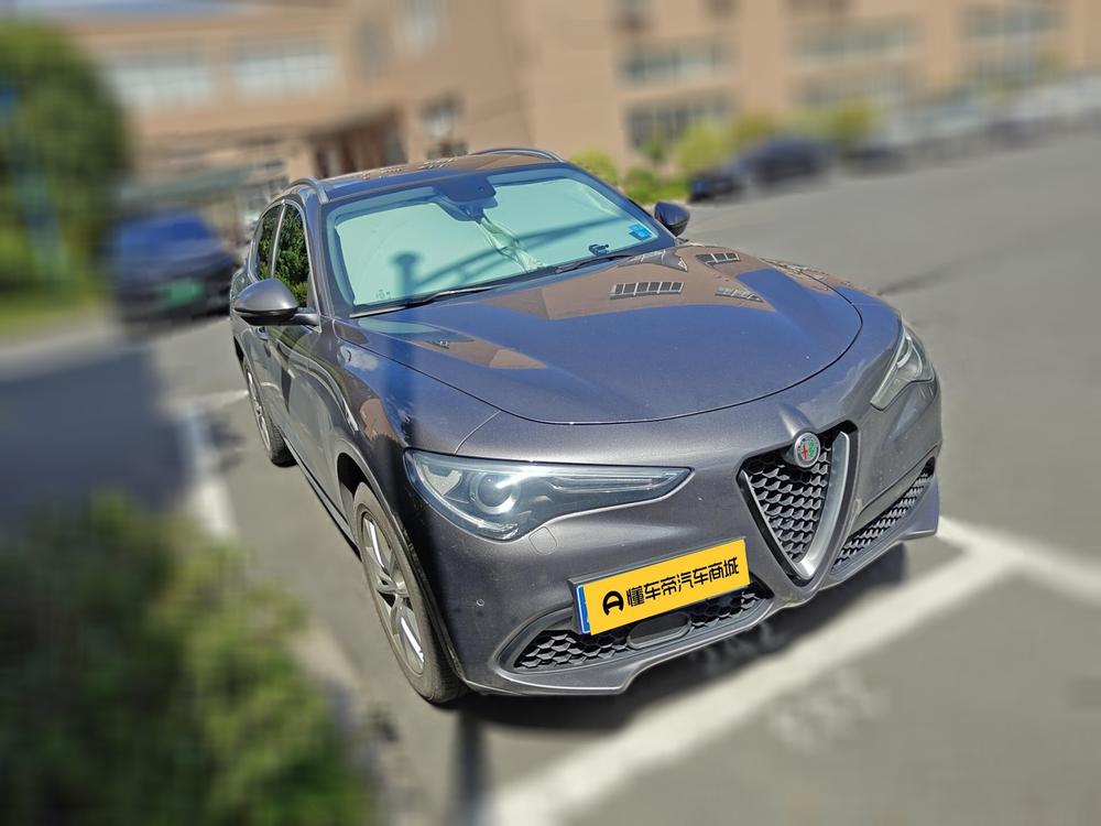 Alfa Romeo Stelvio 2021 2.0T 280HP Luxury Edition