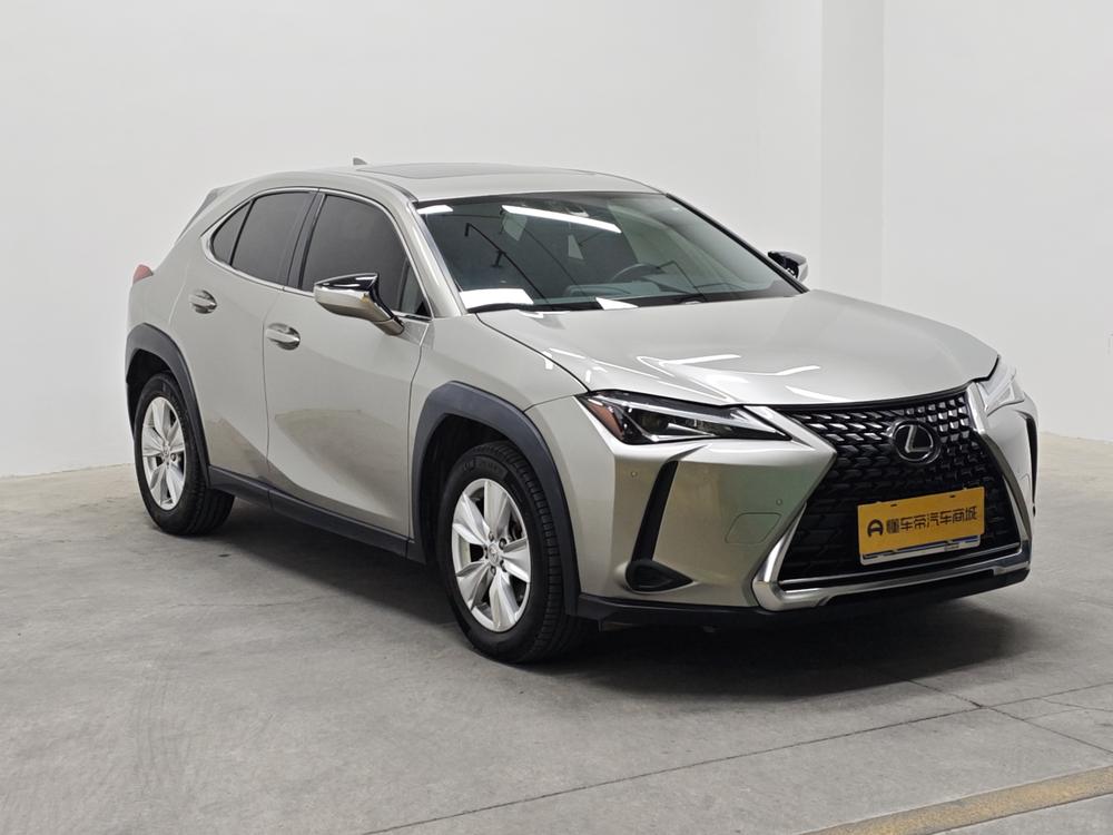 Lexus UX 2020 200 Special edition