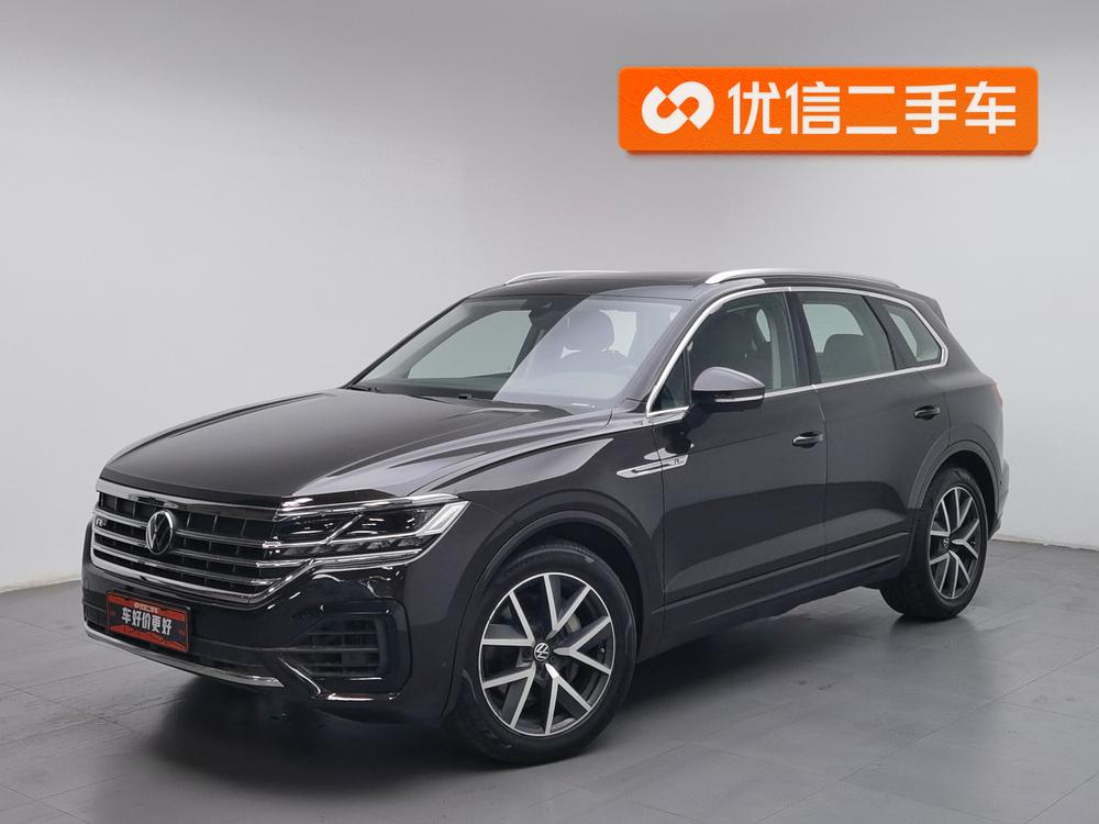 Volkswagen Touareg 2021 3.0TSI R-Enjoy Classic Sport Package