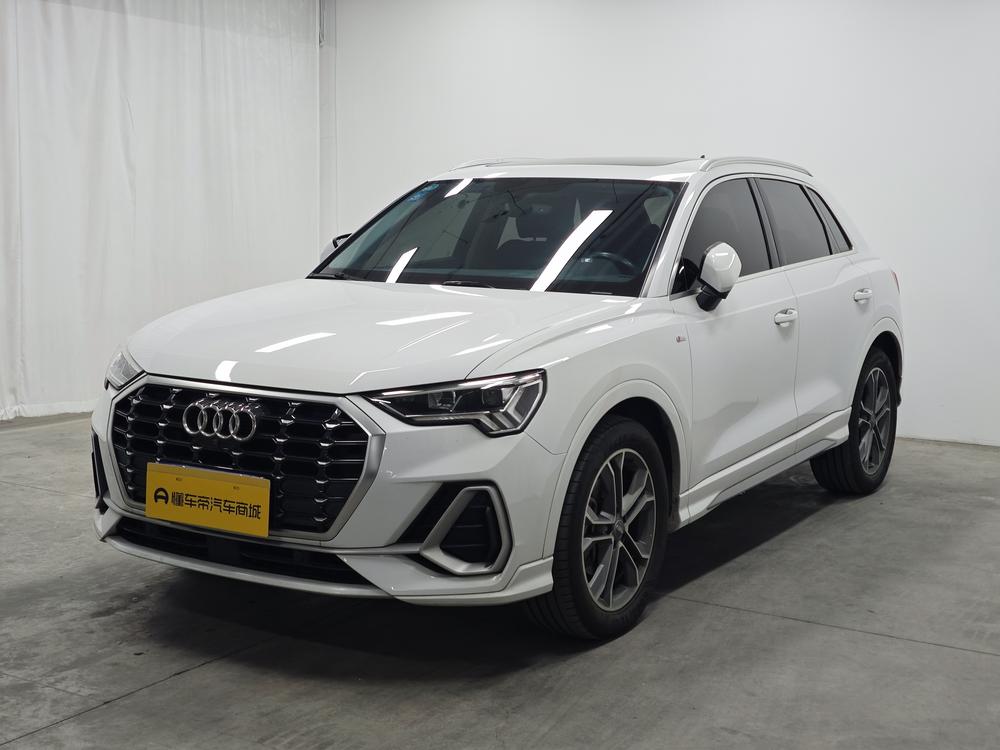 AUDI Q3 2020 40 TFSI Fashion Dynamic