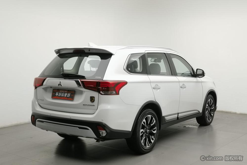 Mitsubishi Outlander 2020 2.4L 4WD Enjoy Edition 7 seat