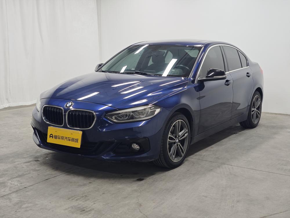 BMW 1 Series 2018 комплектация 118i Sport Sport
