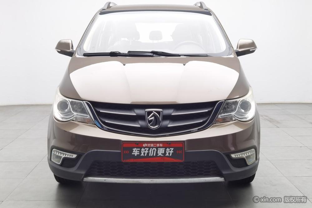 Baojun 730 2014 1.5L Manual 舒适ESP Edition 7 seat