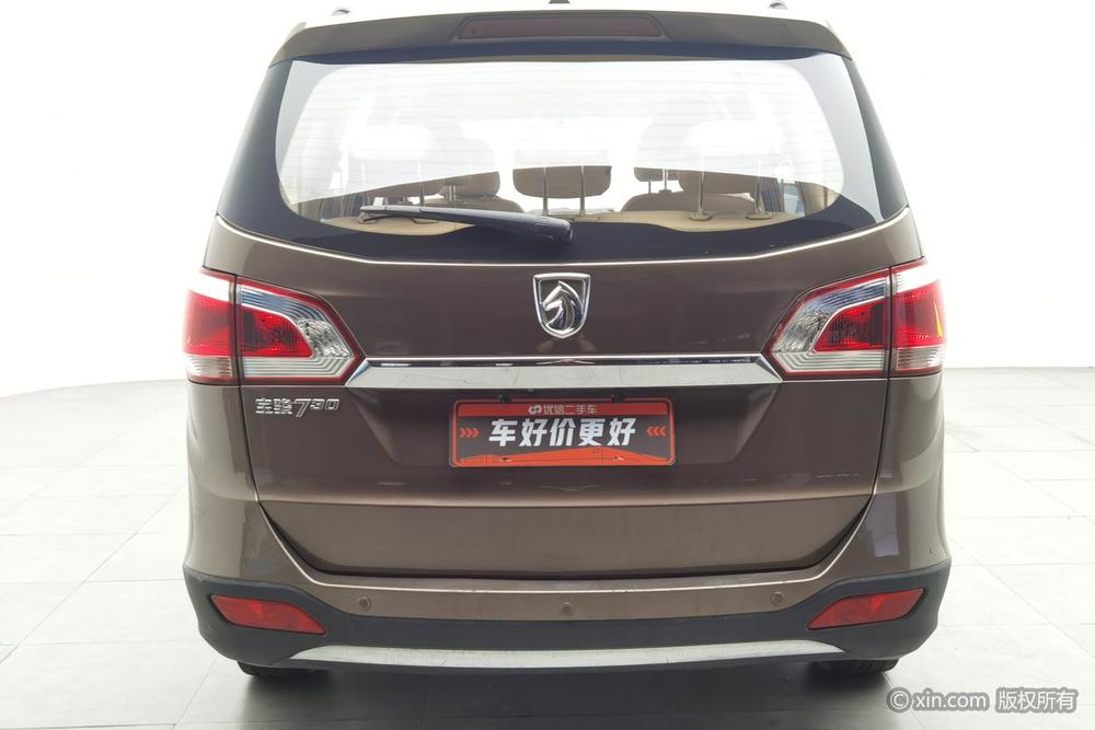 Baojun 730 2014 1.5L Manual 舒适ESP Edition 7 seat
