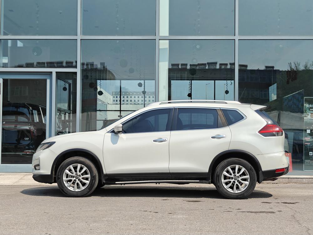 Nissan Qashqai 2017 2.0L CVT Comfort 2WD