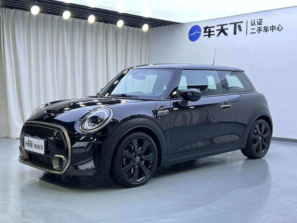MINI 2023 2.0T COOPER S 国王 10 字 Edition