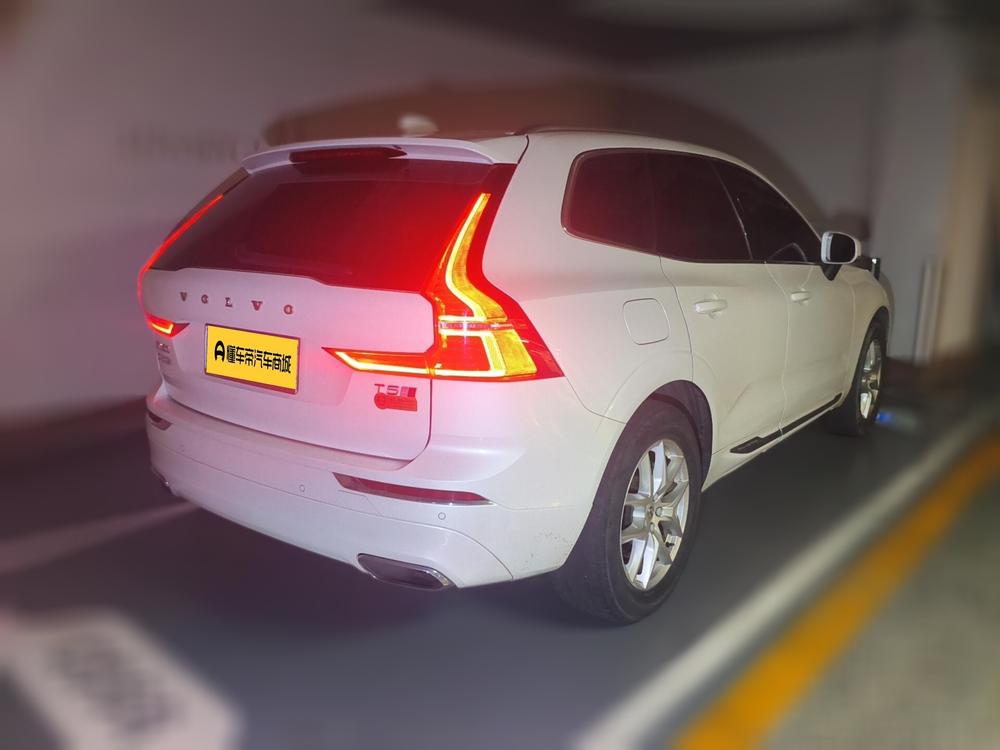 Volvo XC60 2020 T5 AWD Smart Luxury
