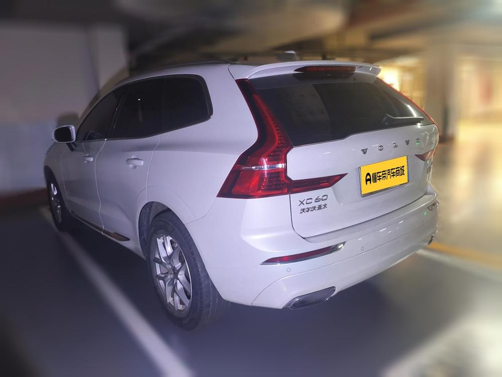 Volvo XC60 2020 T5 AWD Smart Luxury