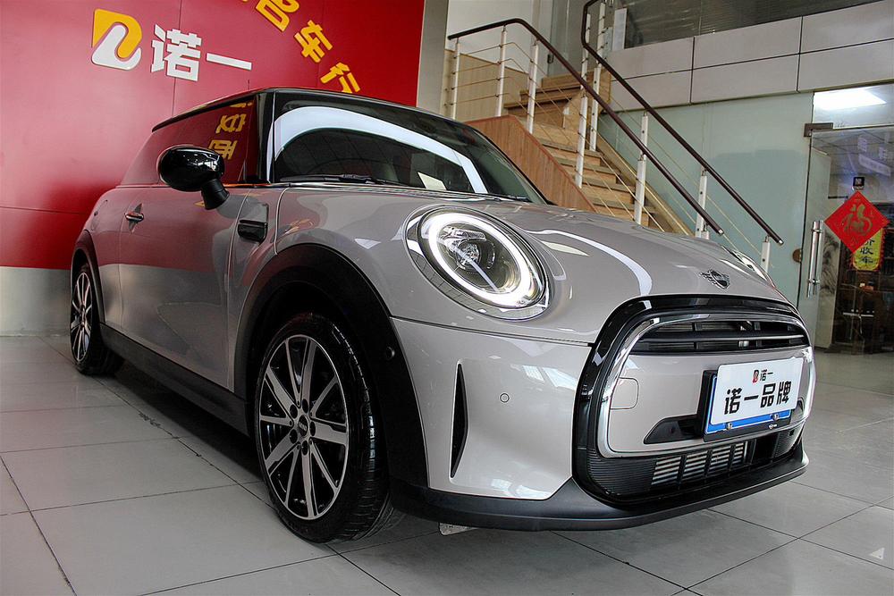 MINI 2023 1.5T COOPER Artist