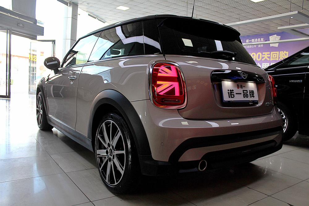 MINI 2023 1.5T COOPER Artist