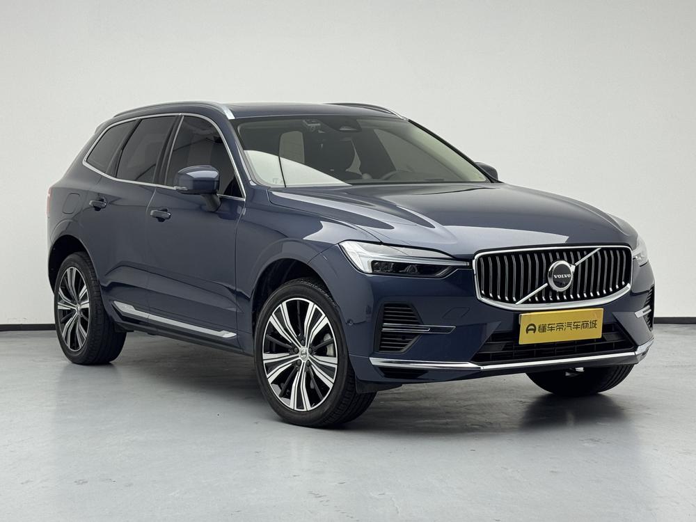 Volvo XC60 PHEV 2023 T 8 4WD Long Battery Life Pro Smart Elegance Deluxe Edition