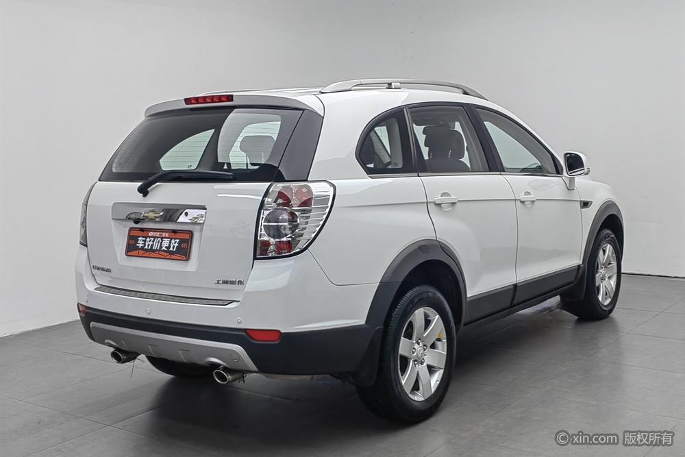 Chevrolet Captiva 2012 2.4L 2WD City Edition 5 seat