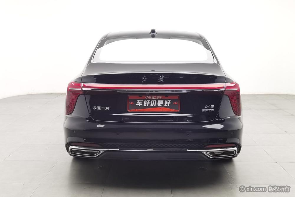 Hongqi H5 2024 1.5T DCT Smart Connect Flag Charm