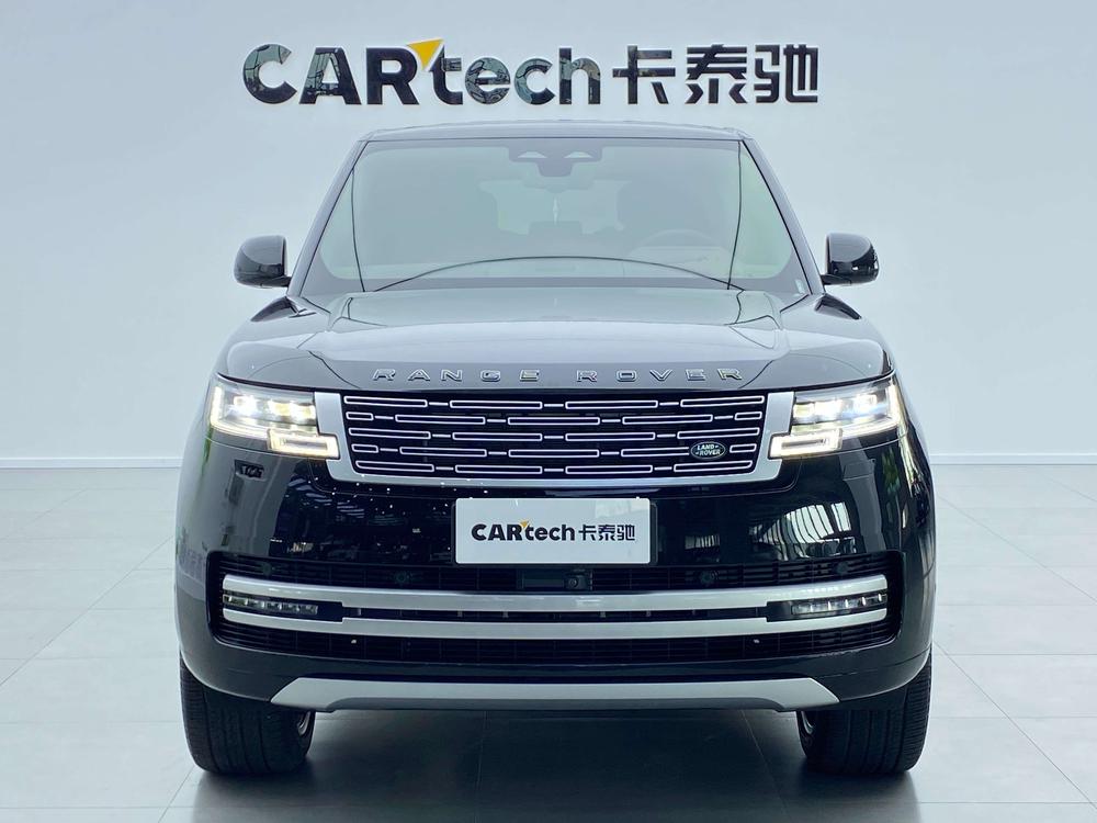 Range Rover 2025 Model 3 .0L L6 400PS Genesis Extended Edition