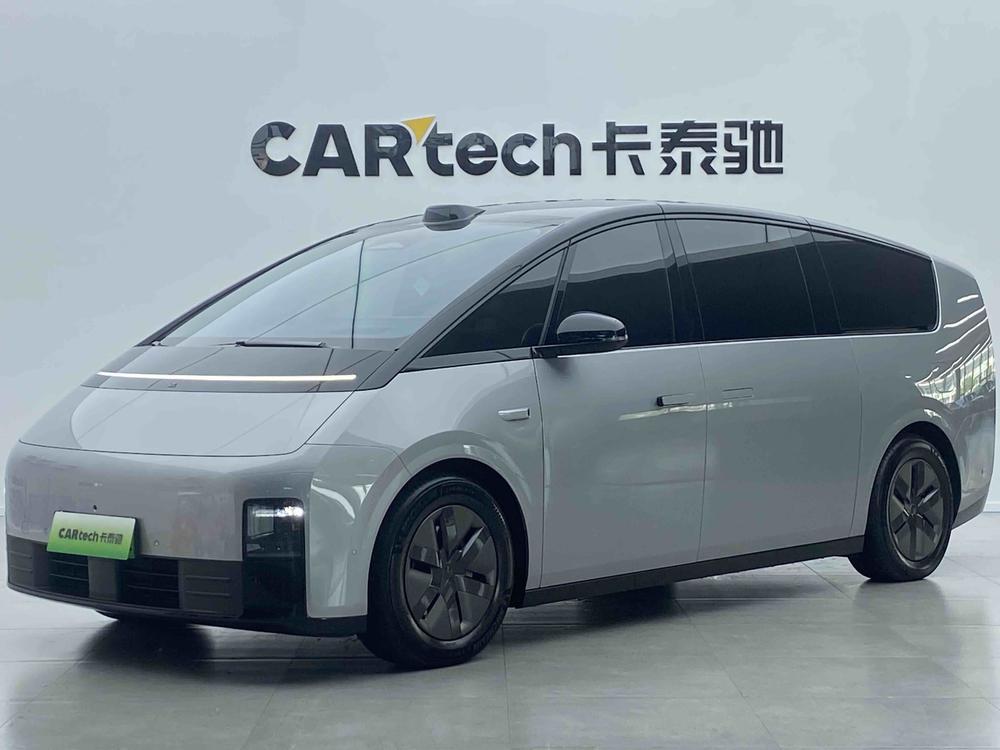 Li Auto MEGA 2024 Ultra