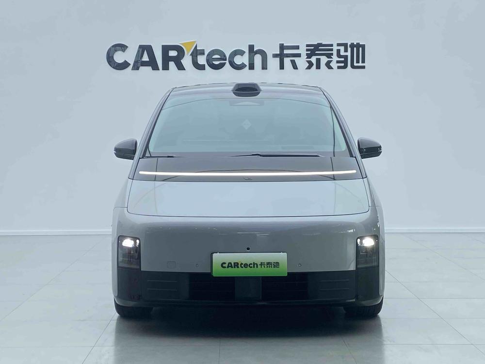 Li Auto MEGA 2024 Ultra