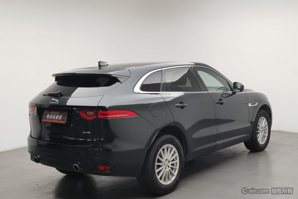 Jaguar F-PACE 2018 2.0T AWD Urban Premium