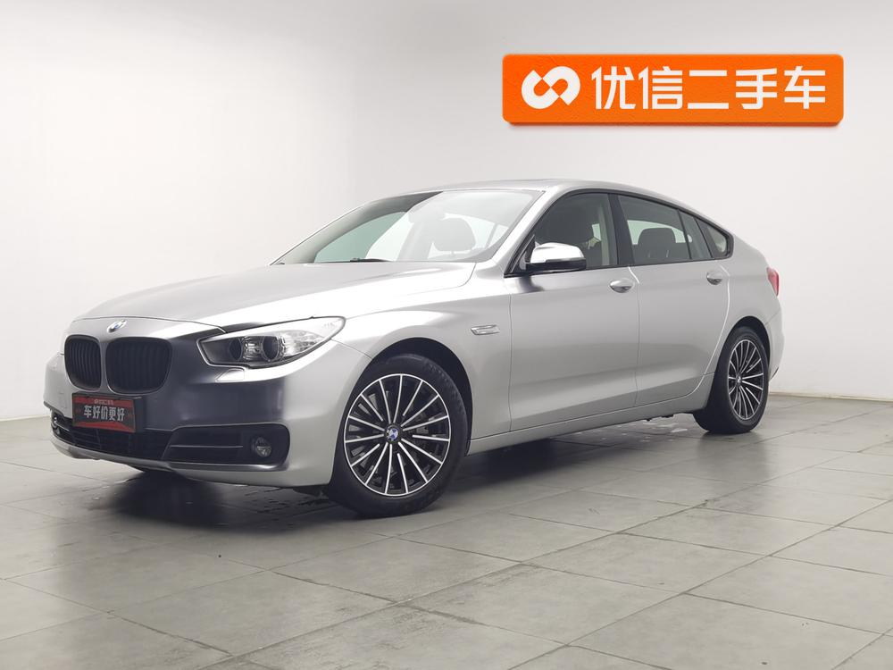 BMW 5 Series Gran Turismo 2015 528i Leading